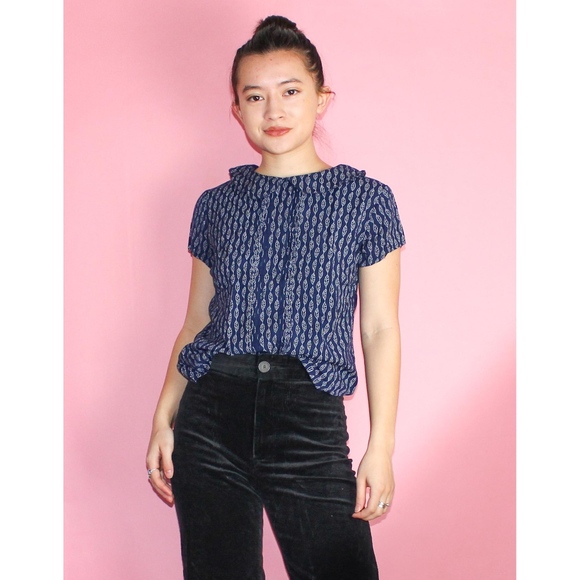 Modcloth Tops - (572) Modcloth Circus Collared Feather Printed